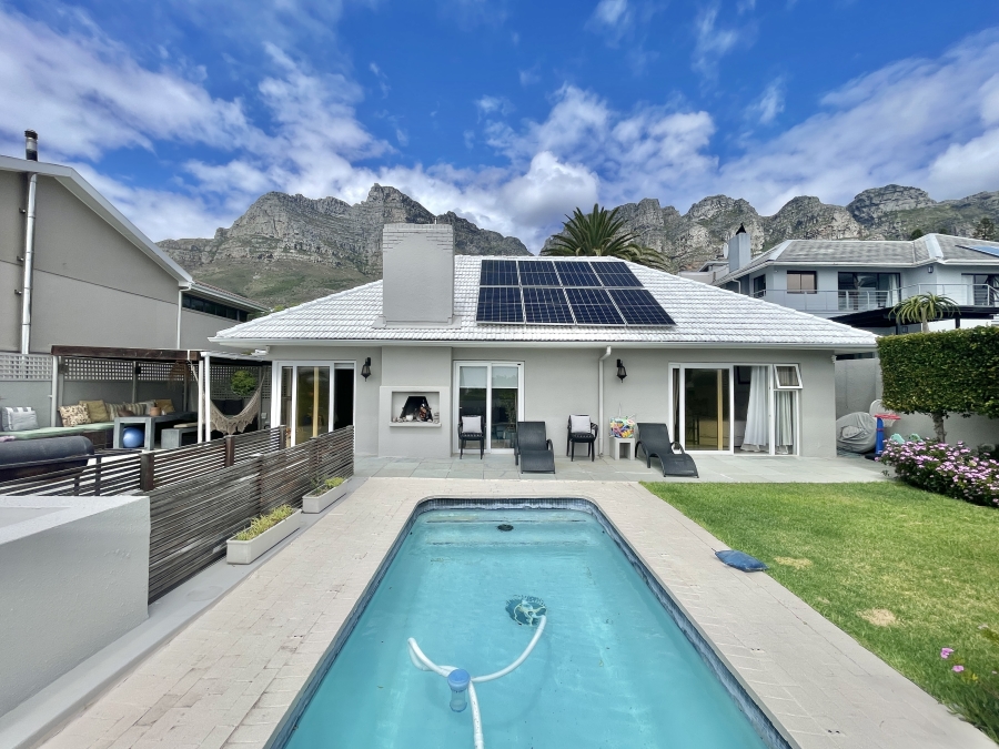 4 Bedroom Property for Sale in Camps Bay Western Cape